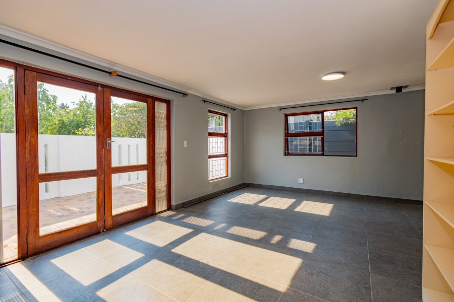 5 Bedroom Property for Sale in De Bron Western Cape